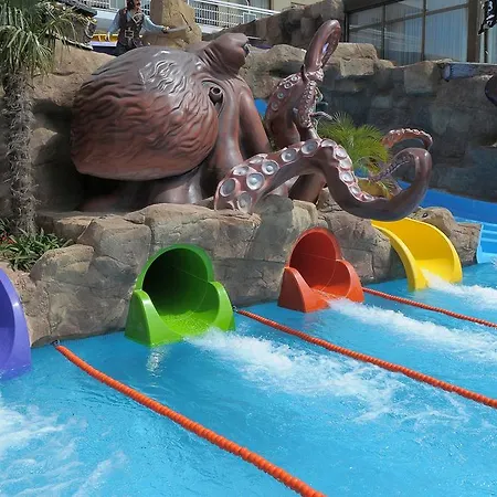 Evenia Olympic ホテル