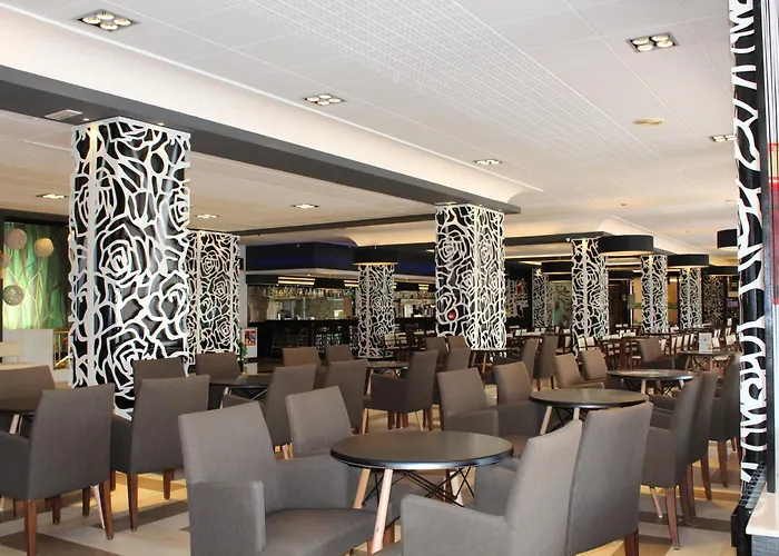 Hotell Evenia Olympic 4*